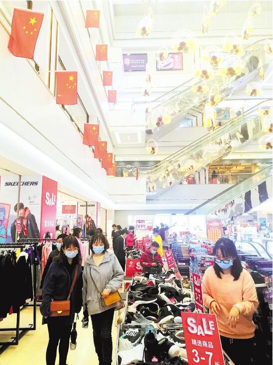 湖北消費強勁復(fù)蘇，零售餐飲住宿8天攬金178億元